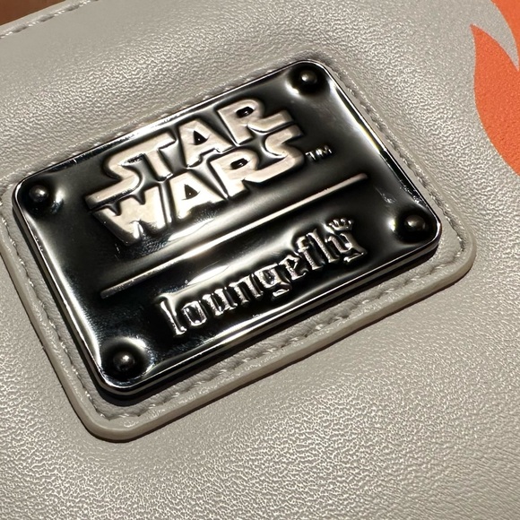 NWT - Loungefly Star Wars Wallet - Picture 5 of 5